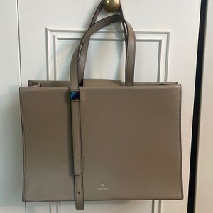 Gorgeous business women handbag tote